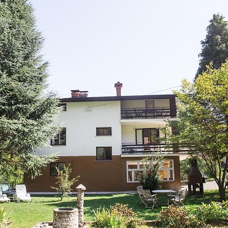 Vila Labod, Unique Villa At The Lake Мост-на-Соки Экстерьер фото