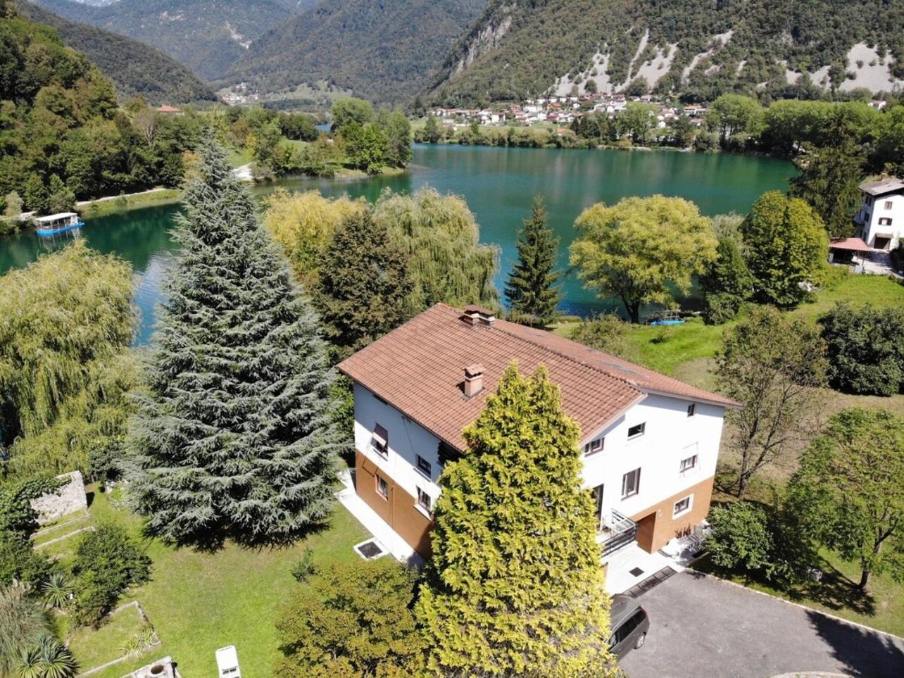 Vila Labod, Unique Villa At The Lake Мост-на-Соки Экстерьер фото